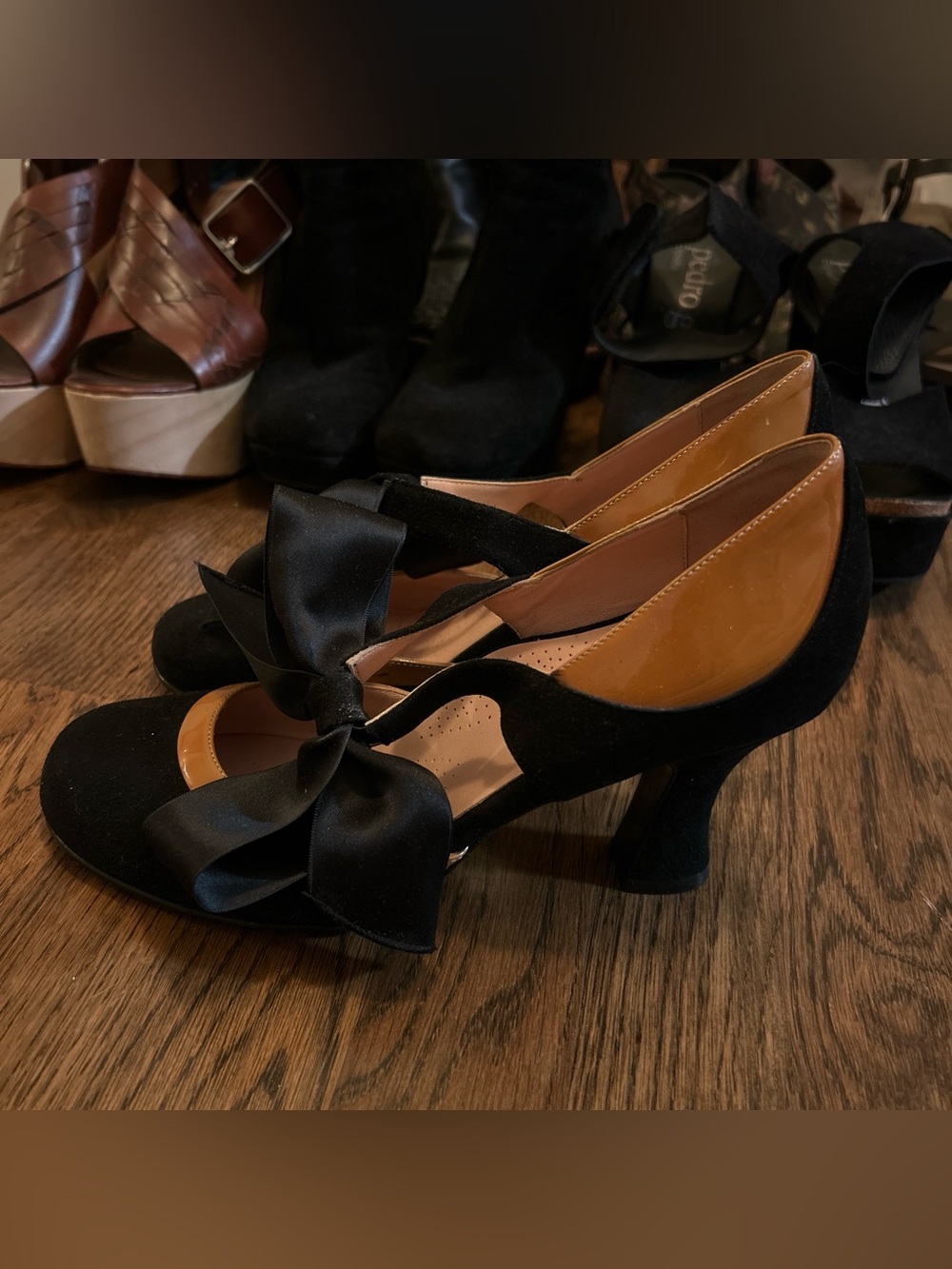 Anyi Lu Black Pumps with Brown Interior and Satin Bow